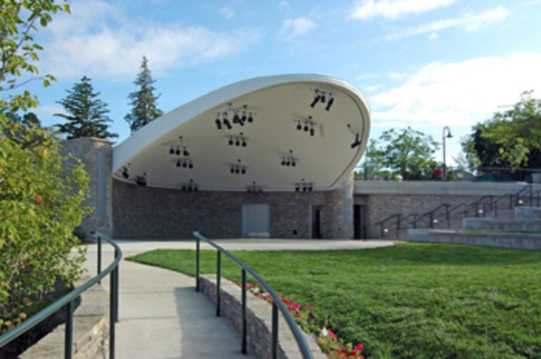 Charlevoix Amphitheater