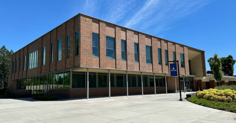 ABD Engineering & Design provided room acoustics recommendations for the award-winning Clackamas Community College Wacheno Welcome Center.